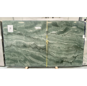 19169B - quartzite countertop
